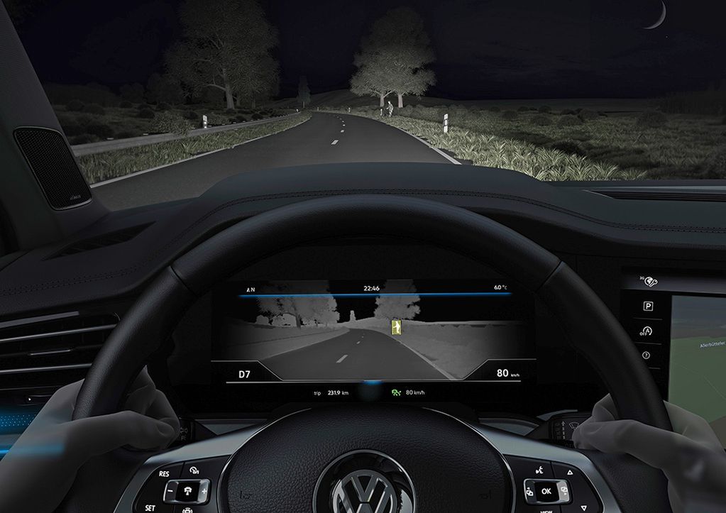 Kamera termowizyjna po raz pierwszy gości na liście wyposażenia samochodu marki Volkswagen.