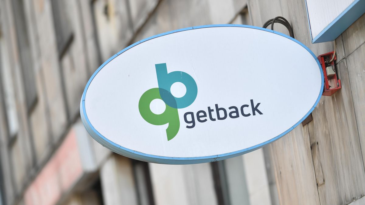 Firma Get Back
Warszawa, 27.04.2017. Sp�ka GetBack SA w Warszawie. (bz/awol) PAP/Bart�omiej Zborowski
Bart�omiej Zborowski
firma, GetBack SA, gie�dowa, logo, oddzia�, siedziba, sp�ka, windykacyjna