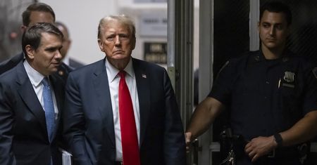 Szokująca deklaracja Trumpa. "Byłby gotowy zbombardować Moskwę i Pekin"