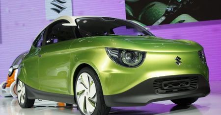 Suzuki Regina zadebiutowało w Tokio