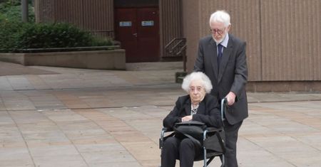 Ma 96 lat. Najstarsza osoba skazana za śmierć na drodze na Wyspach