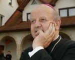 Kościół w Polsce. Hierarchowie zaniepokojeni atakami