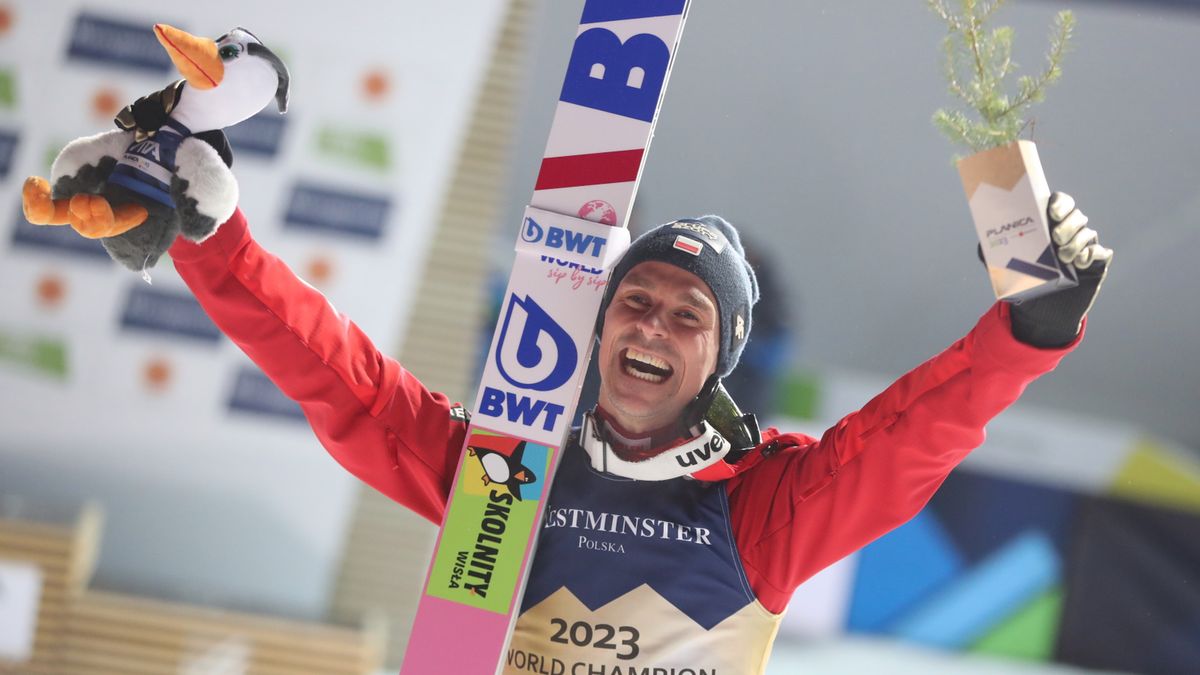 PAP / Grzegorz Momot / Na zdjęciu: Piotr Żyła