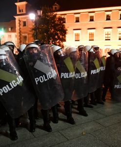 "Rz": Policjanci mają dosyć przyjeżdżania do stolicy na pilnowanie protestów
