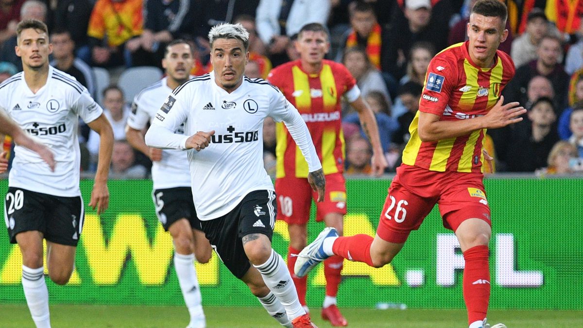 PAP / Piotr Polak / Na zdjęciu: Josue (przy piłce)