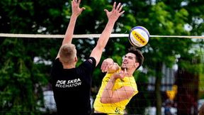 Plusliga: Trening zawodników PGE Skry Bełchatów na plaży (galeria)