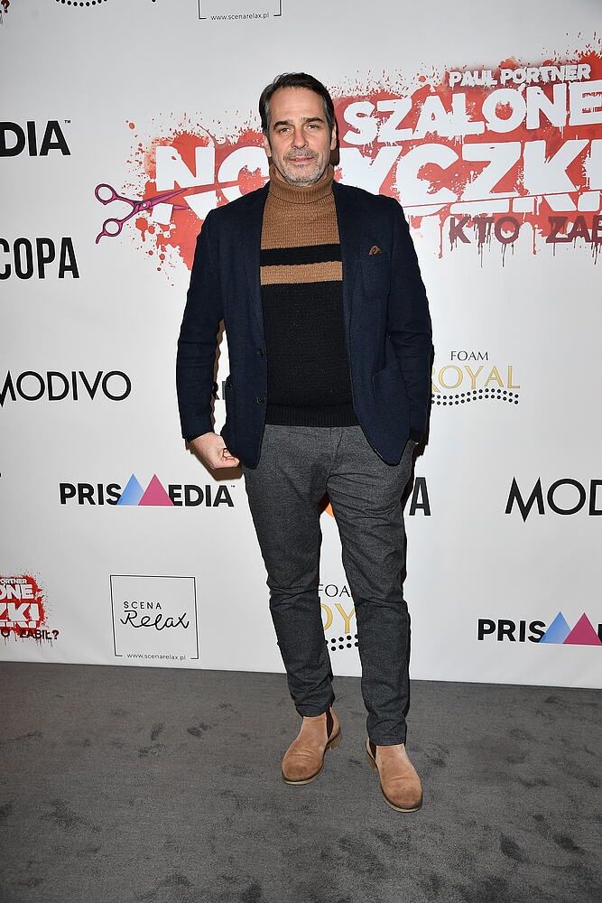 Gwiazdy brylują na salonach podczas premiery spektaklu