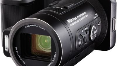 Hybryda JVC - połączenie kamery Full HD z...  kompaktem? 1