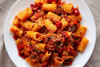 Szybki obiad z mięsa mielonego. Smakuje doskonale nawet po odgrzewaniu