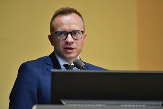 "Intrygująca" konferencja Artura Sobonia nagle odwołana. Wiemy, co się stało