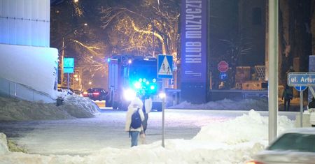 Pożar w Centrum Spotkania Kultur. Duże zadymienie w toalecie, interweniowali strażacy