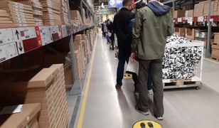 Jak się robi zakupy w Ikei? "Bałam się tej kolejki, ale poszło szybko"