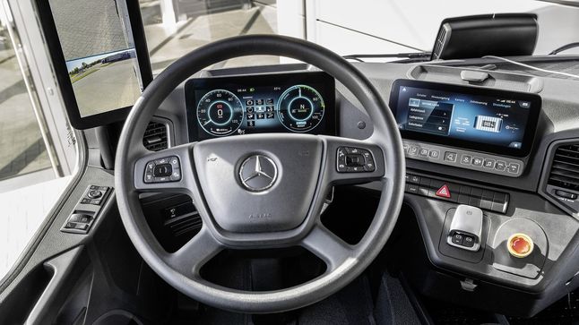 Mercedes-Benz eActros (2021)