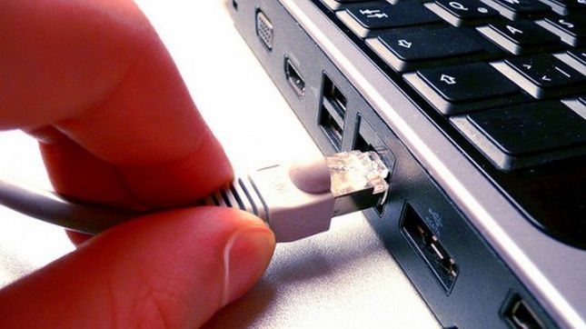 Twój komputer może być szpiegowany nawet offline. Odłączanie od Sieci nie pomoże! 1