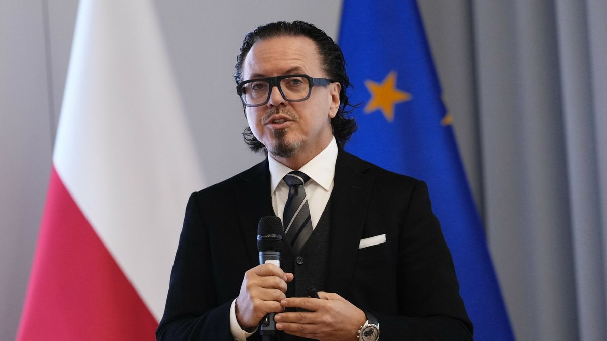 100 dni pracy ministra aktyw�w pa?stwowych Wojciecha Balczuna
05.11.2025 Warszawa Ministerstwo Aktywow Panstwowych Konferencja podsumowujaca 100 dni pracy ministra Wojciecha Balczuna pt. "Aktywny, sprawczy wlasciciel" fot Marysia Zawada/REPORTER
N/z: Wojciech Balczun
Marysia Zawada/REPORTER