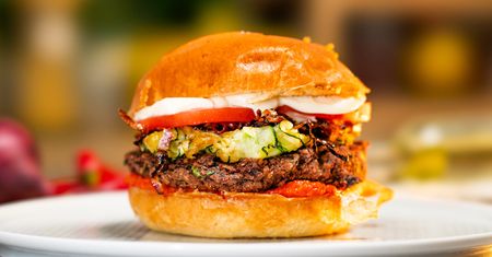 Burger bez mięsa? Fasola robi tu całą robotę