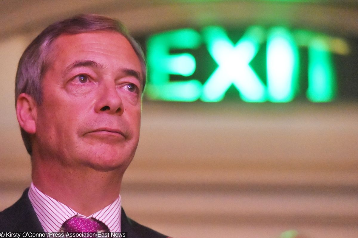 Brexit: Farage odpowiada Tuskowi. "Będziemy wolni od aroganckich łobuzów takich jak ty"