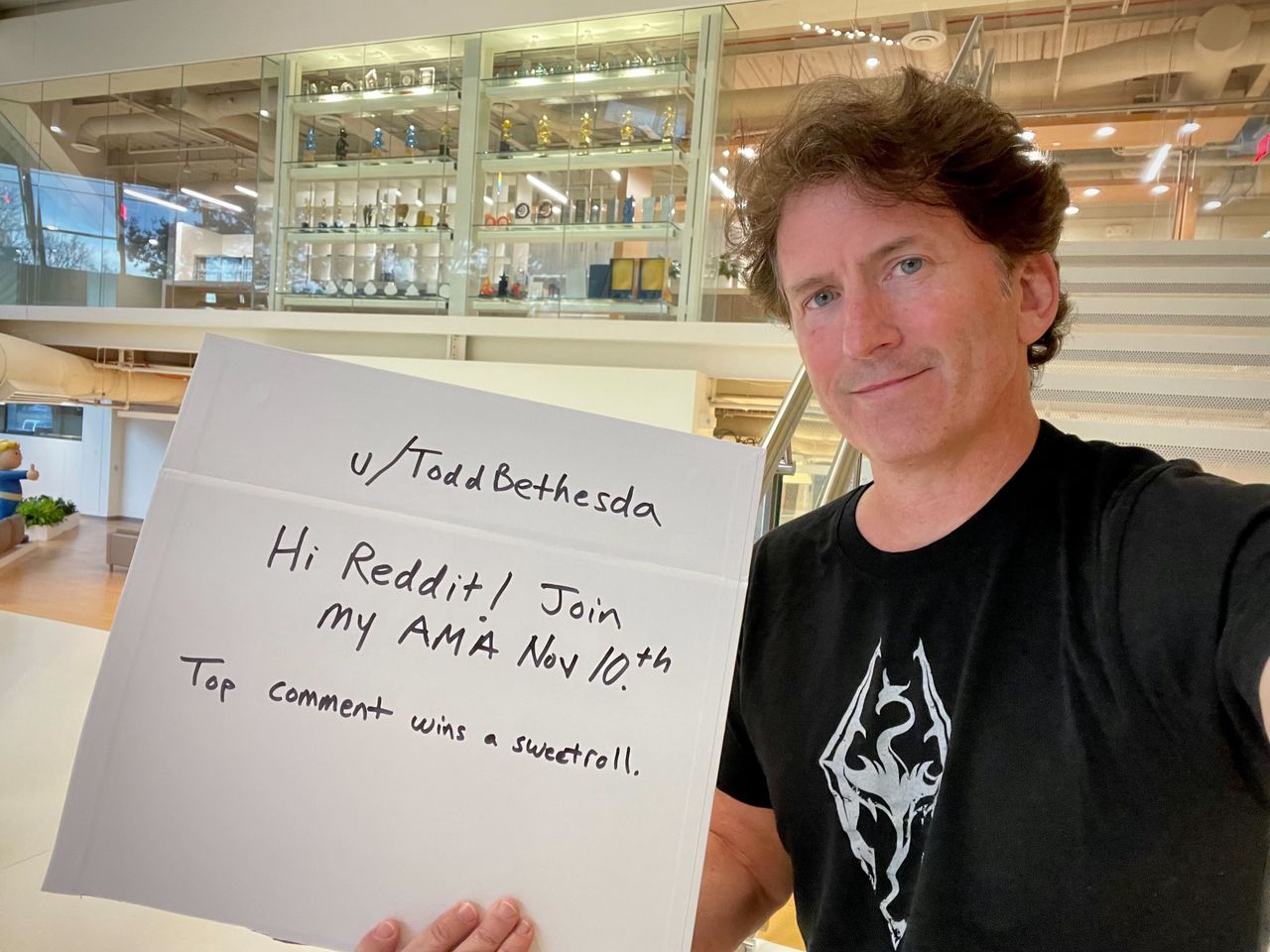 Skyrim kończy 10 lat. Bethesda szykuje AMA z Toddem Howardem