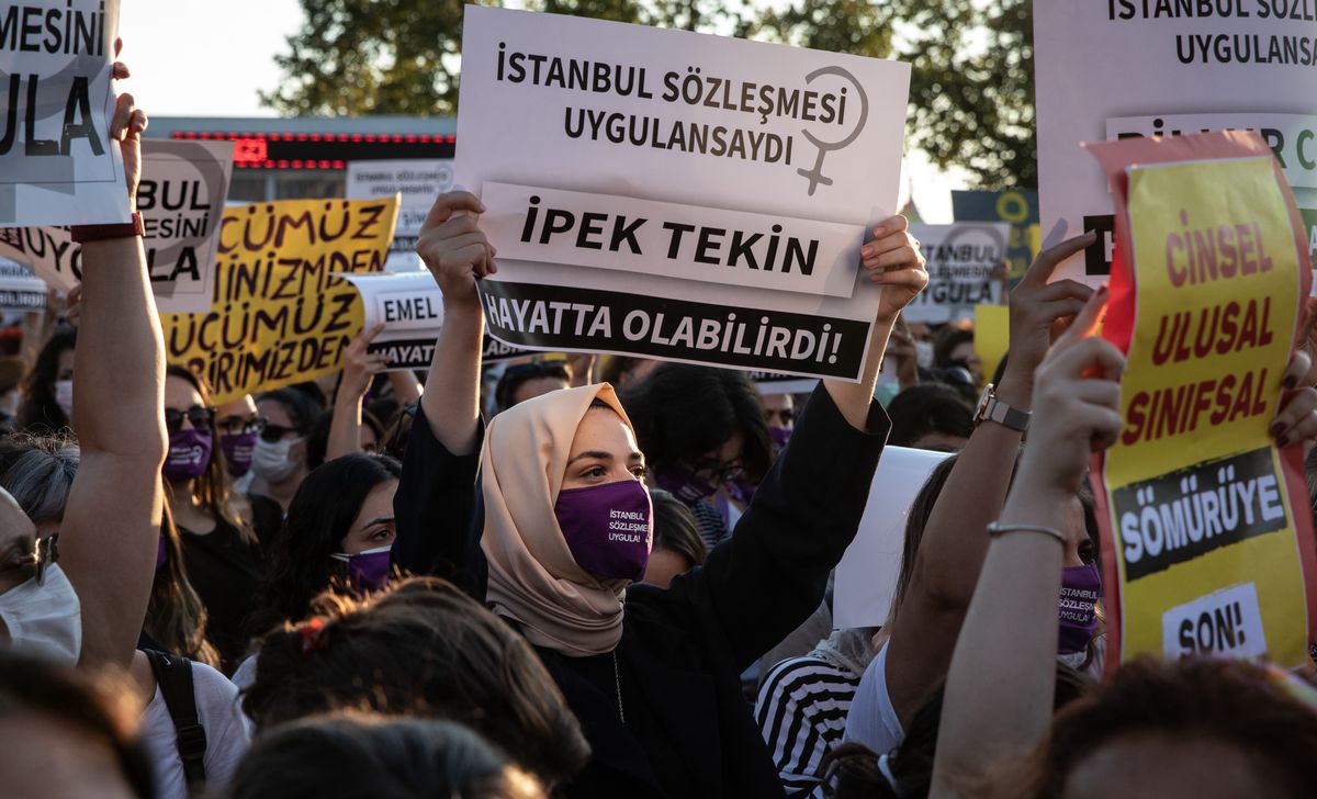 Kobiety strajkujące w Turcji
