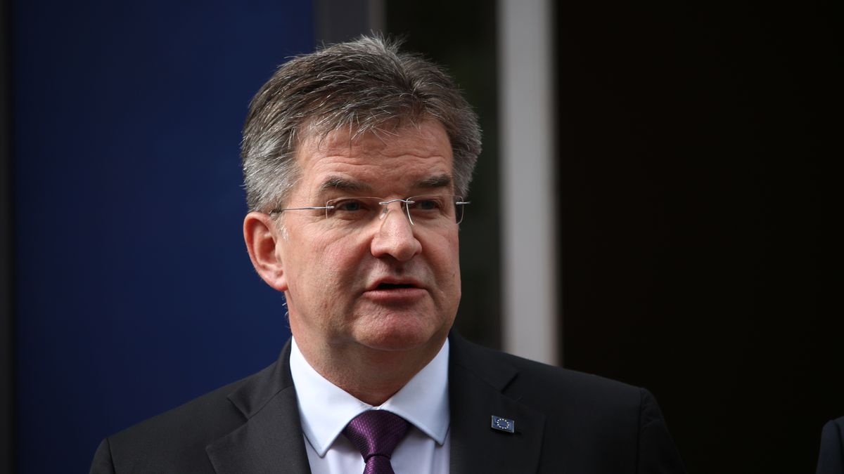 Miroslav Lajcak in Kosovo
PRISTINA, KOSOVO - OCTOBER 21: Special Representative of the European Union (EU) for the Belgrade-Pristina Dialogue Miroslav Lajcak, Foreign and security policy adviser to the German Chancellor Jens Ploetner (not seen), Diplomatic Advisor to the President of France, Mr. Emmanuel Bonne (not seen), US Special Representative for the Western Balkans Gabriel Escobar (not seen), and Advisor to Italian Prime Minister Giorgia Meloni (not seen) hold a joint press conference after they meeting Kosovo's Prime Minister Albin Kurti in Pristina, Kosovo on October 21, 2023. (Photo by Erkin Keci/Anadolu via Getty Images)
Anadolu
emmanuel bonne, eu, jens ploetner, meet, miroslav lajcak, politic, press