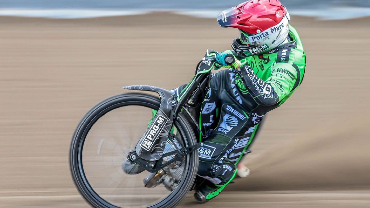 WP SportoweFakty / Arkadiusz Siwek / Na zdjęciu: Grzegorz Zengota w barwach ROW-u Rybnik