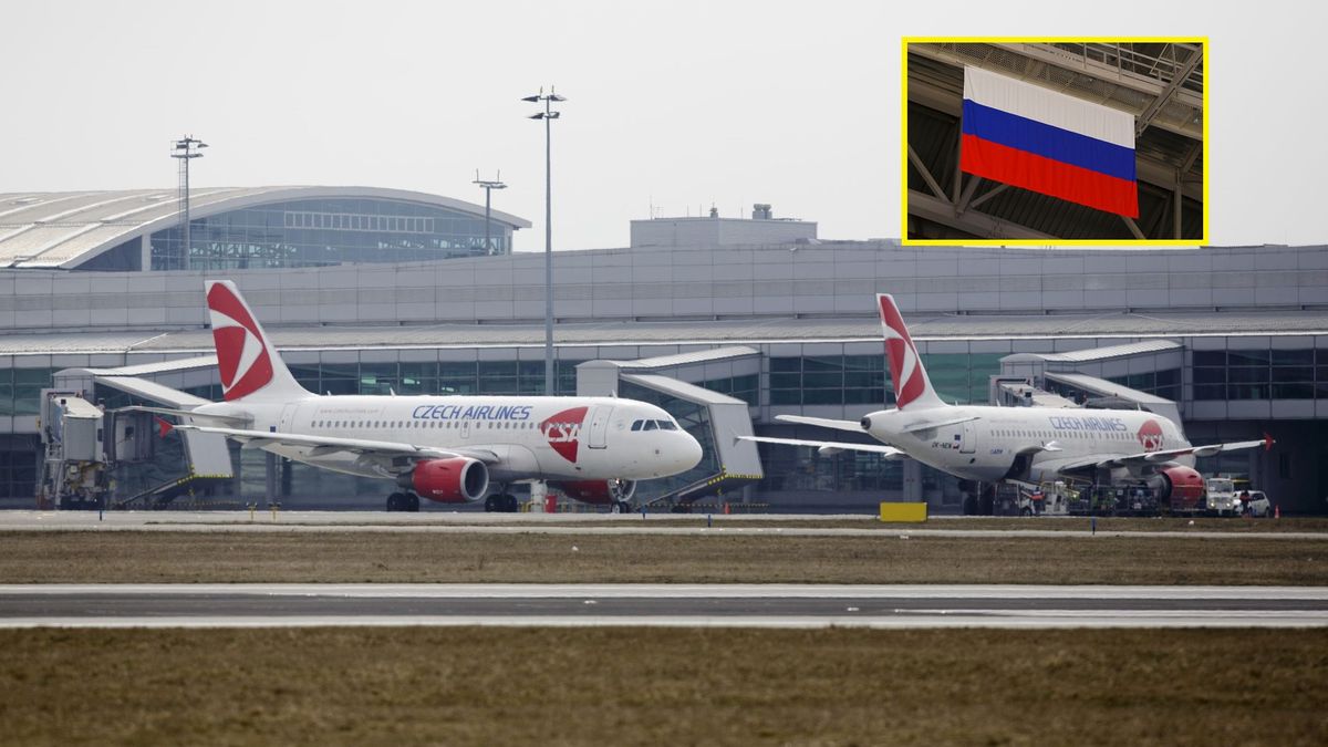 Getty Images / Martin Divisek/Bloomberg / Na zdjęciu: lotnisko w Pradze, w ramce flaga Rosji