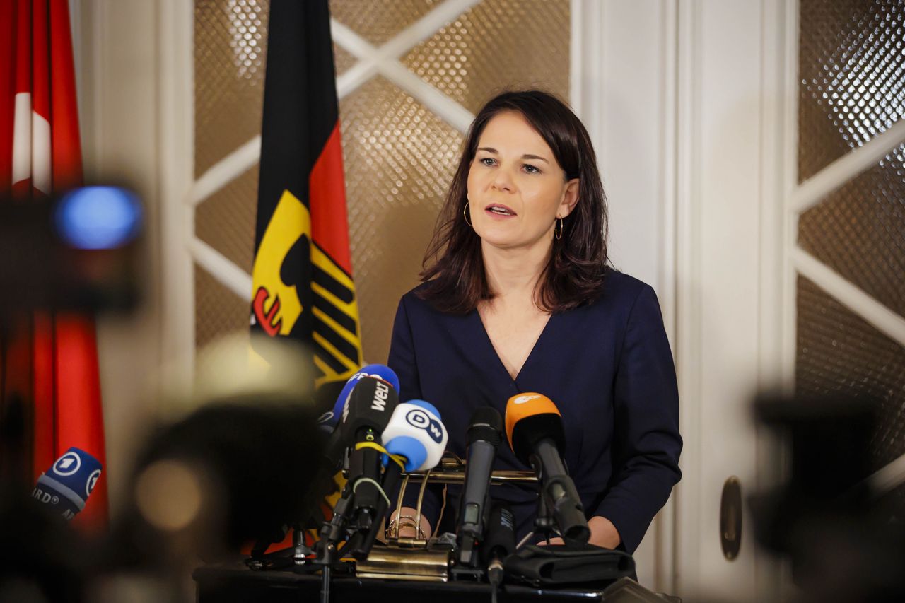 Rosyjski gaz popłynie przez Nord Stream 2? Rekcja Berlina zdecydowana. "Zapłaciliśmy miliardy euro"