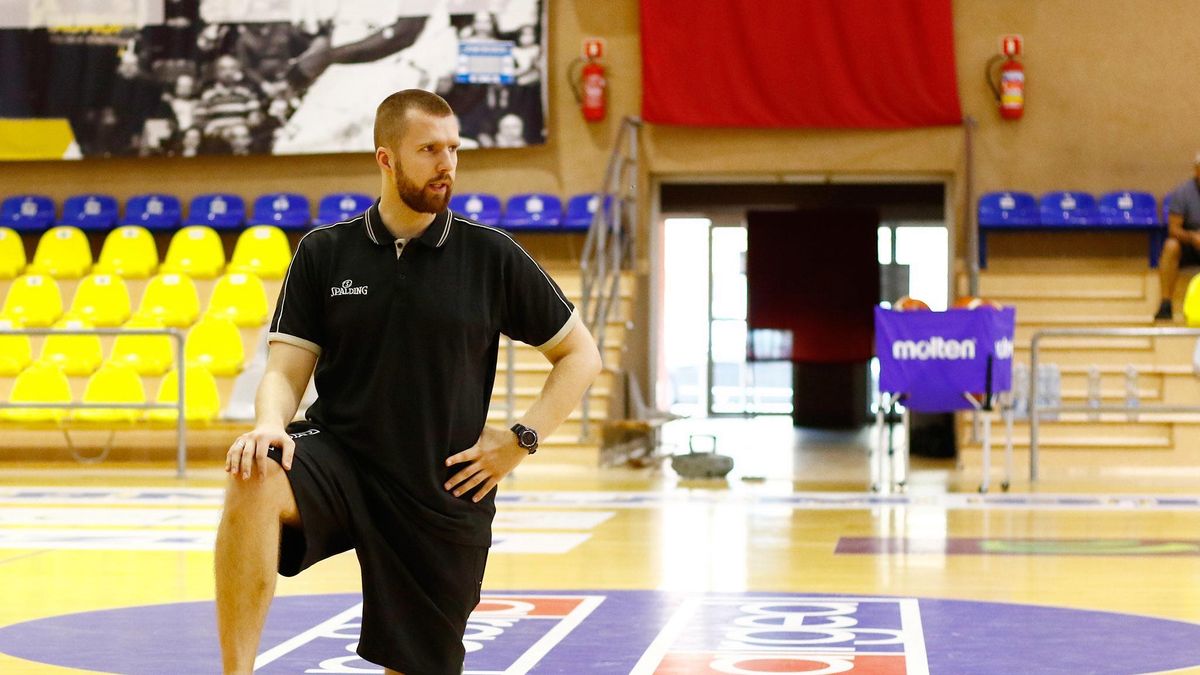 Materiały prasowe / Rafał Jakubowicz / Na zdjęciu: Artur Pacek