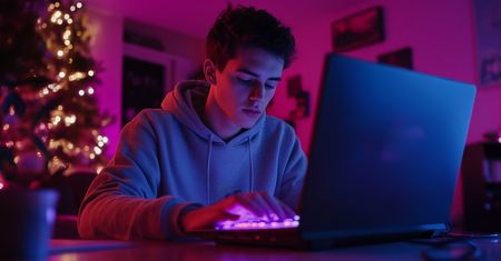 Top 5 laptopów gamingowych. Sprawdzone sprzęty na grudniowe prezenty