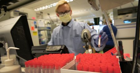 Koronawirus. Leczenie może się stać łatwiejsze. Mówią o przełomie