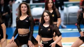 Występ Cheerleaders Bełchatów podczas meczu PGE Skra Bełchatów - BBTS Bielsko-Biała (galeria)