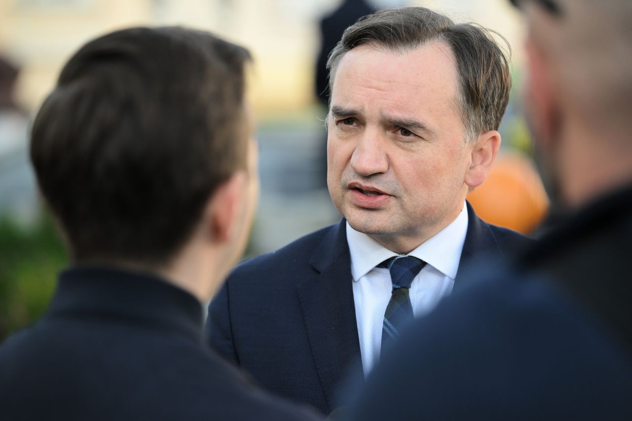 Chcą przesłuchania Ziobry mimo choroby. "Biegły oceni stan zdrowia"
