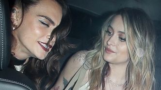 Paris Jackson i Cara Delevingne wytaczają się do taksówki z oscarowego afterparty. To COŚ WIĘCEJ niż przyjaźń? (ZDJĘCIA)