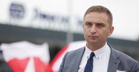 Warszawa. Organizatorzy Marszu Niepodległości twierdzą, że Rafał Trzaskowski popełnił przestępstwo