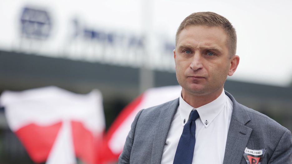 Warszawa. Organizatorzy Marszu Niepodległości twierdzą, że Rafał Trzaskowski popełnił przestępstwo (na zdjęciu Robert Bąkiewicz)