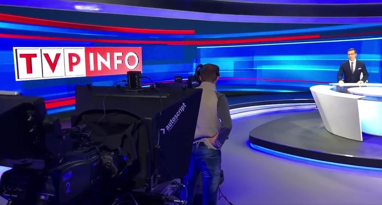 Nowe studio TVP Info zostało urządzone w dawnym studiu C przy placu Powstańców Warszawy.