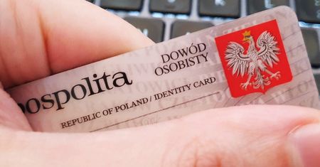 Nowa funkcja w mObywatelu. Dodano siedem miast
