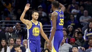 NBA: Warriors wygrali, ale stracili Curry'ego. Znakomity mecz Russella Westbrooka