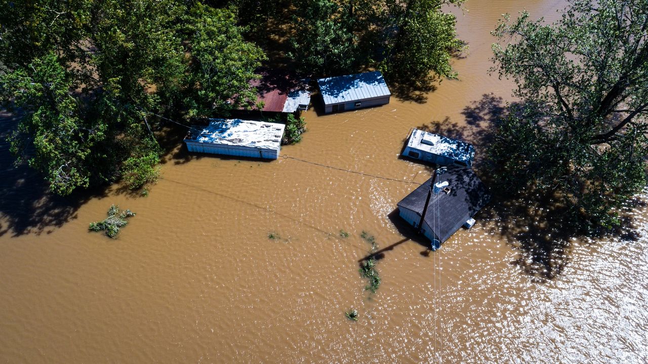 Houses in northeastern India have been destroyed (illustrative photo)