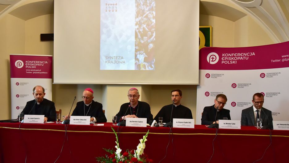Stanis�aw G�decki, Leszek G�siak, Adrian Galbas, Wojciech Sad�o�, Miros�aw Tykfer, Aleksander Ba�ka
Waldemar Deska
jasna g�ra, KEP, konferencja, konferencja prasowa, religia