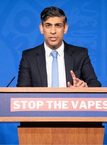 UK Prime Minister announces ban on disposable vapes