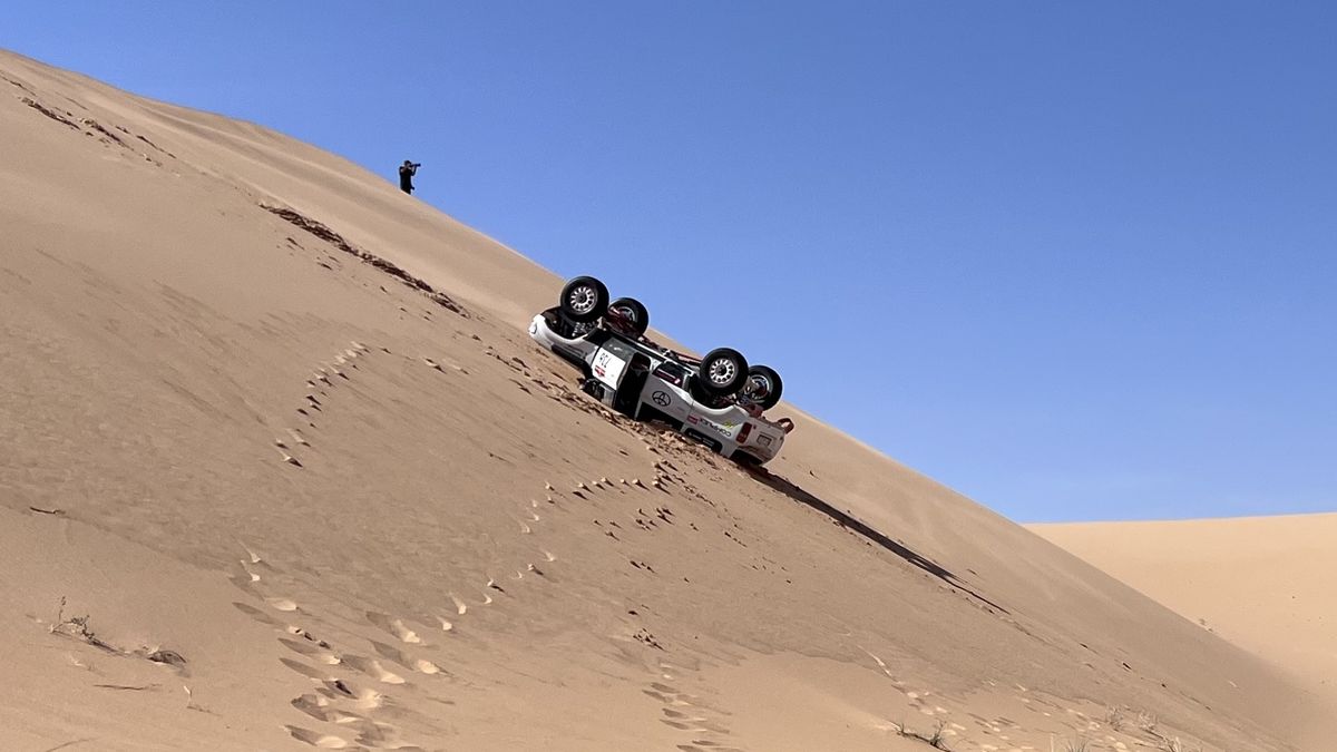 Dla wielu zawodników to byłby koniec przygody z Dakarem. Dla polskiej ekipy Toyota Team Classic był to początek niesamowitej historii. 