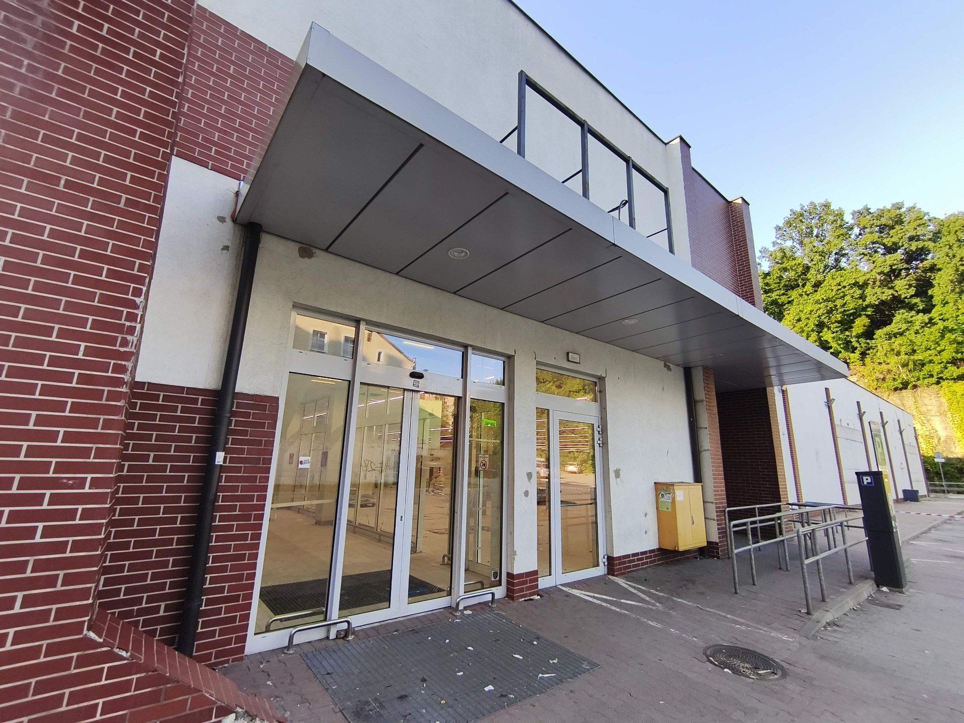 Największa Biedronka w centrum Wałbrzycha od lipca zamknięta