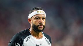 Zszedł z kontuzją i używał telefonu na ławce. Wytłumaczył dlaczego