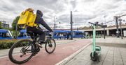Kraków: Brawura na elektrycznych rowerach i hulajnogach. Planują pomiar prędkości