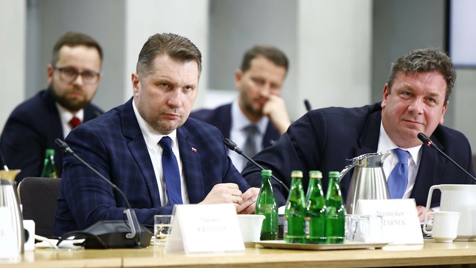 Posiedzenie komisji ?ledczej ds. wybor�w kopertowych
28.02.2024 Warszawa Sejm Posiedzenie komisji sledczej ds. wyborow kopertowych fot. Filip Naumienko/REPORTER
N/z: Przemyslaw Czarnek, Michal Wojcik
Filip Naumienko/REPORTER