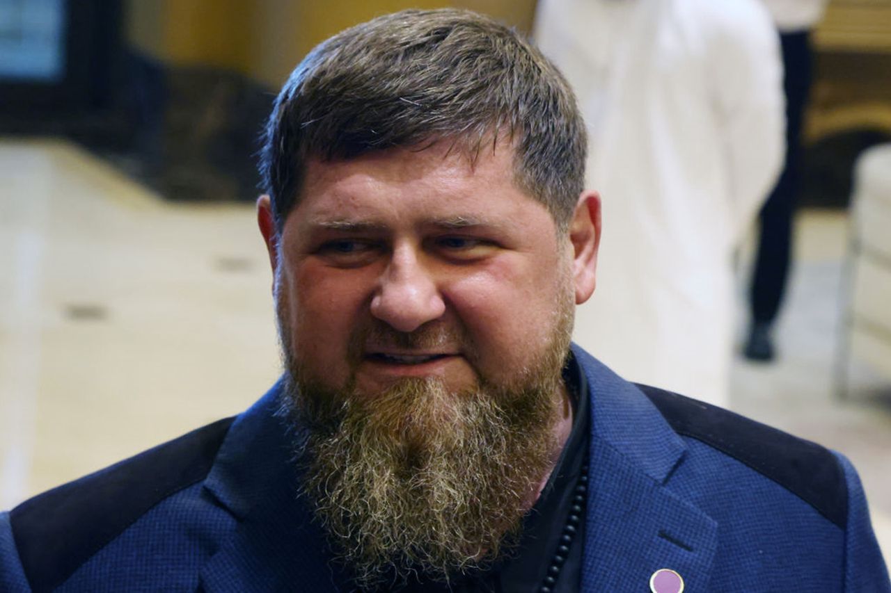 Russia curbs YouTube as Kadyrov calls for complete ban