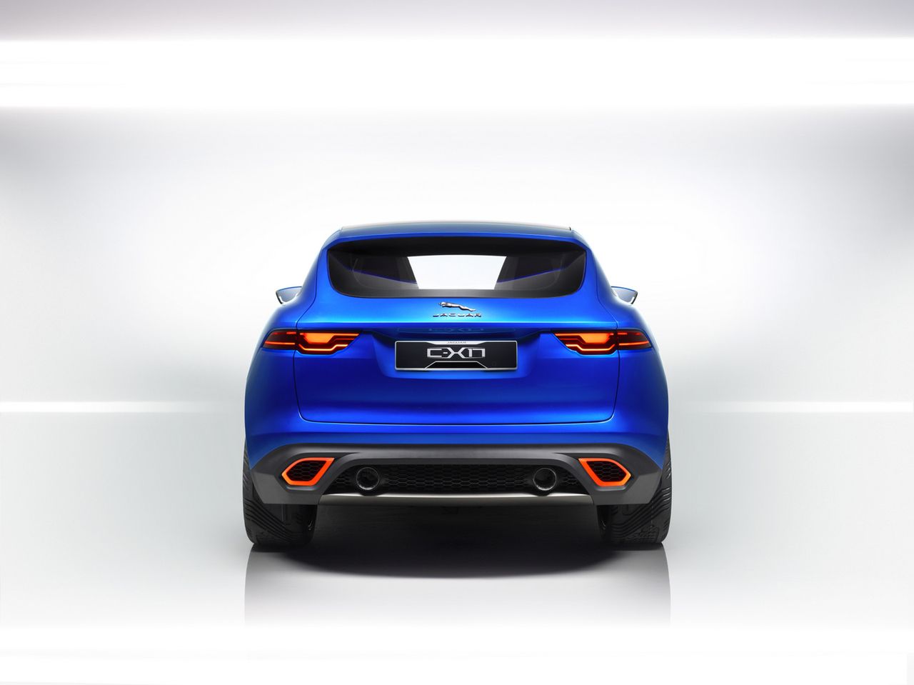 Jaguar C-X17 Concept (7) Jaguar C-X17 Concept