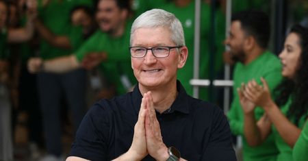 10 najlepiej opłacanych dyrektorów generalnych. Tim Cook z Apple zamyka stawkę
