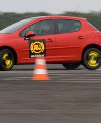 Kierowcy nie potrafią hamować